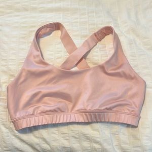 NWOT Forever 21 sports bra size small